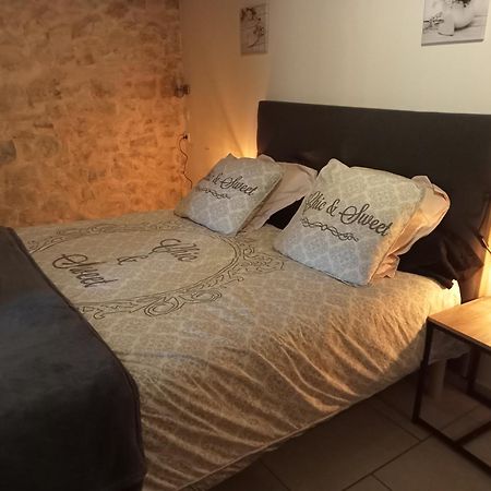La Dame Blanche Bed & Breakfast Saint-Maurice-d'Ibie ภายนอก รูปภาพ