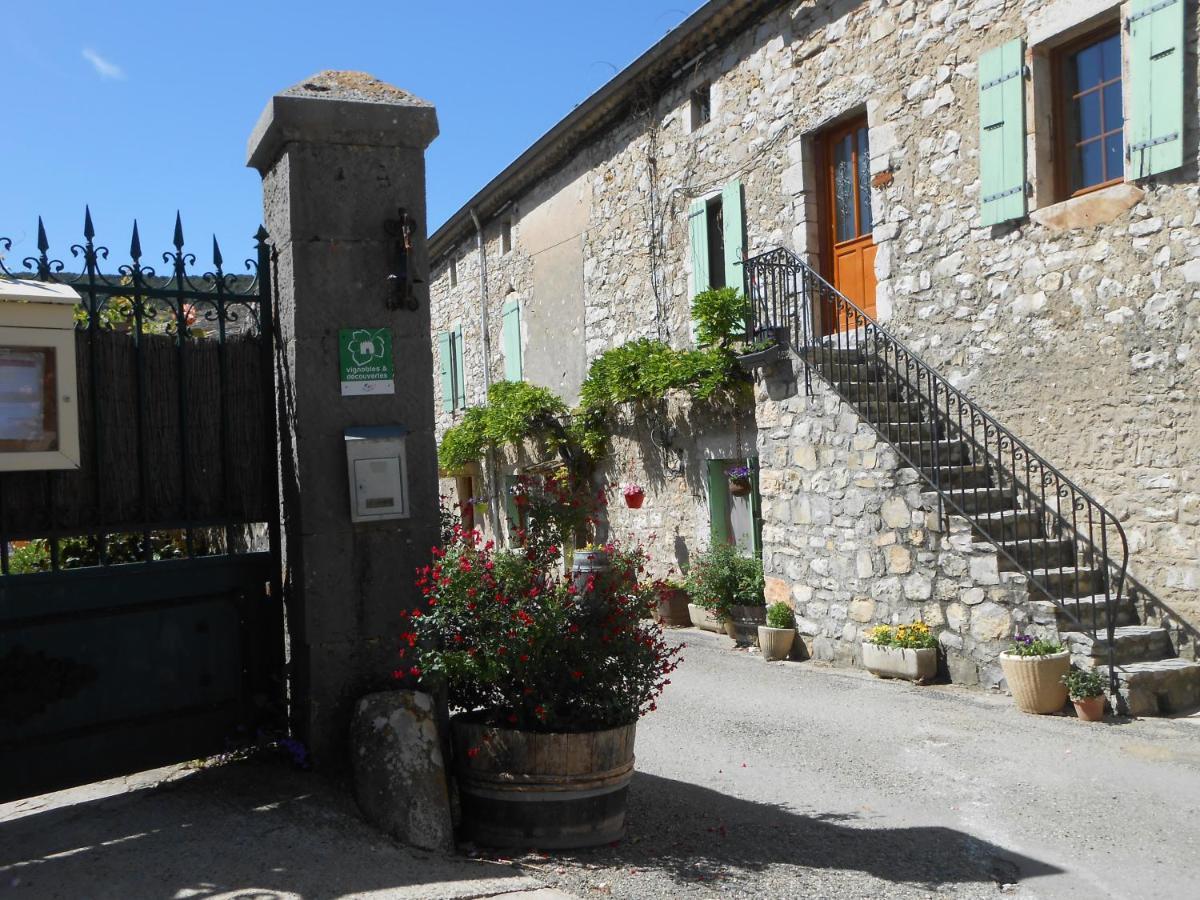 La Dame Blanche Bed & Breakfast Saint-Maurice-d'Ibie ภายนอก รูปภาพ