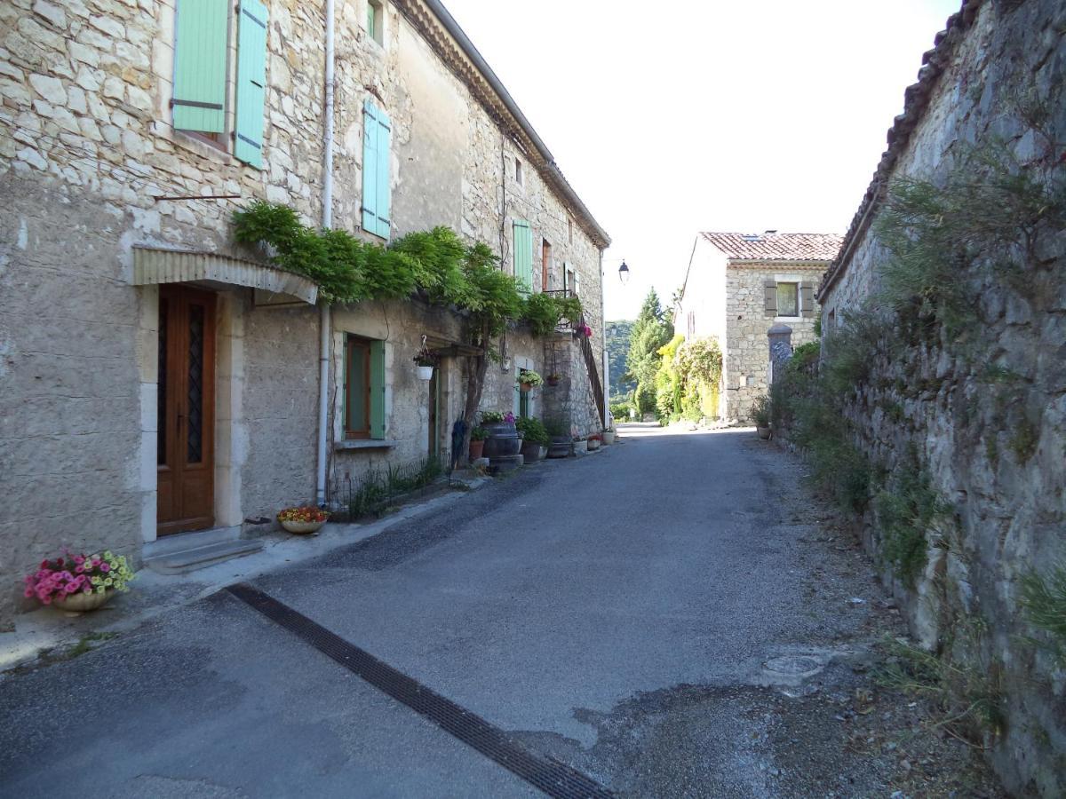 La Dame Blanche Bed & Breakfast Saint-Maurice-d'Ibie ภายนอก รูปภาพ